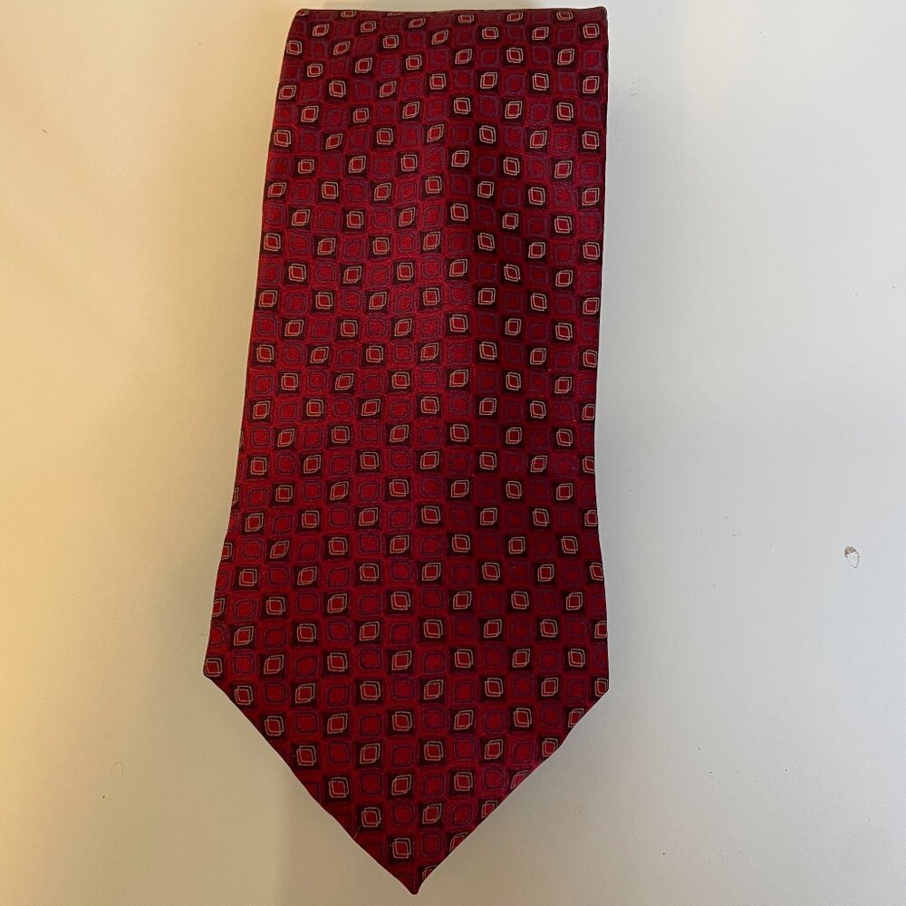 Vintage Murano Pure Silk Tie Burgundy with a repeating geometric pattern
